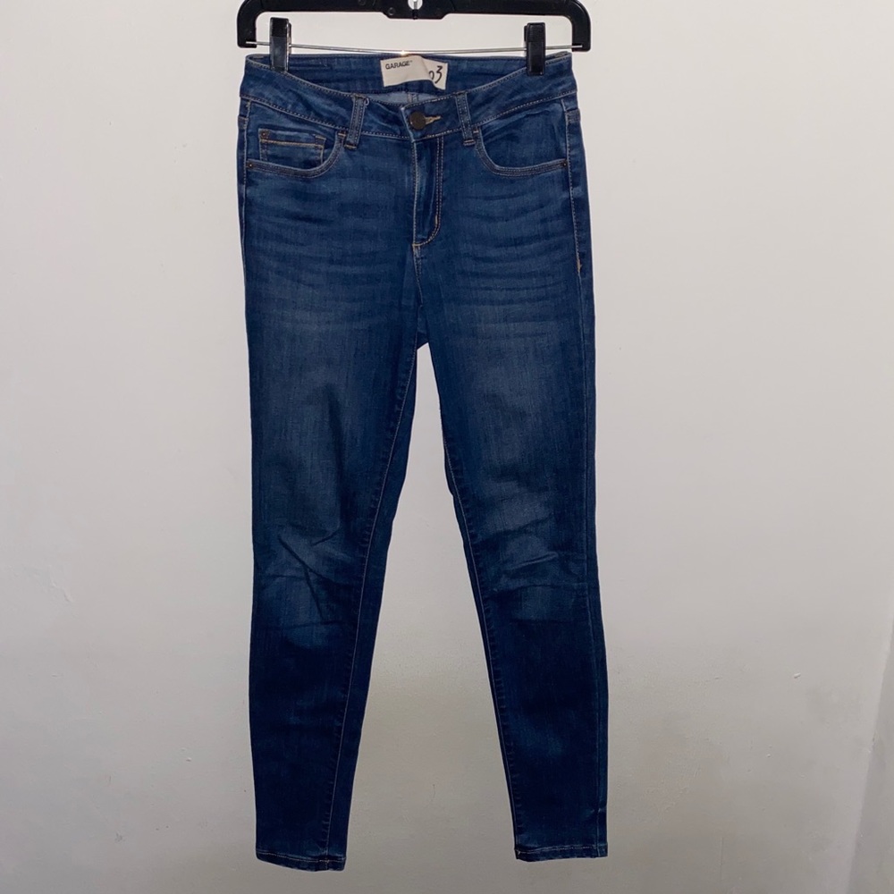 Garage Medium Wash Blue Jean